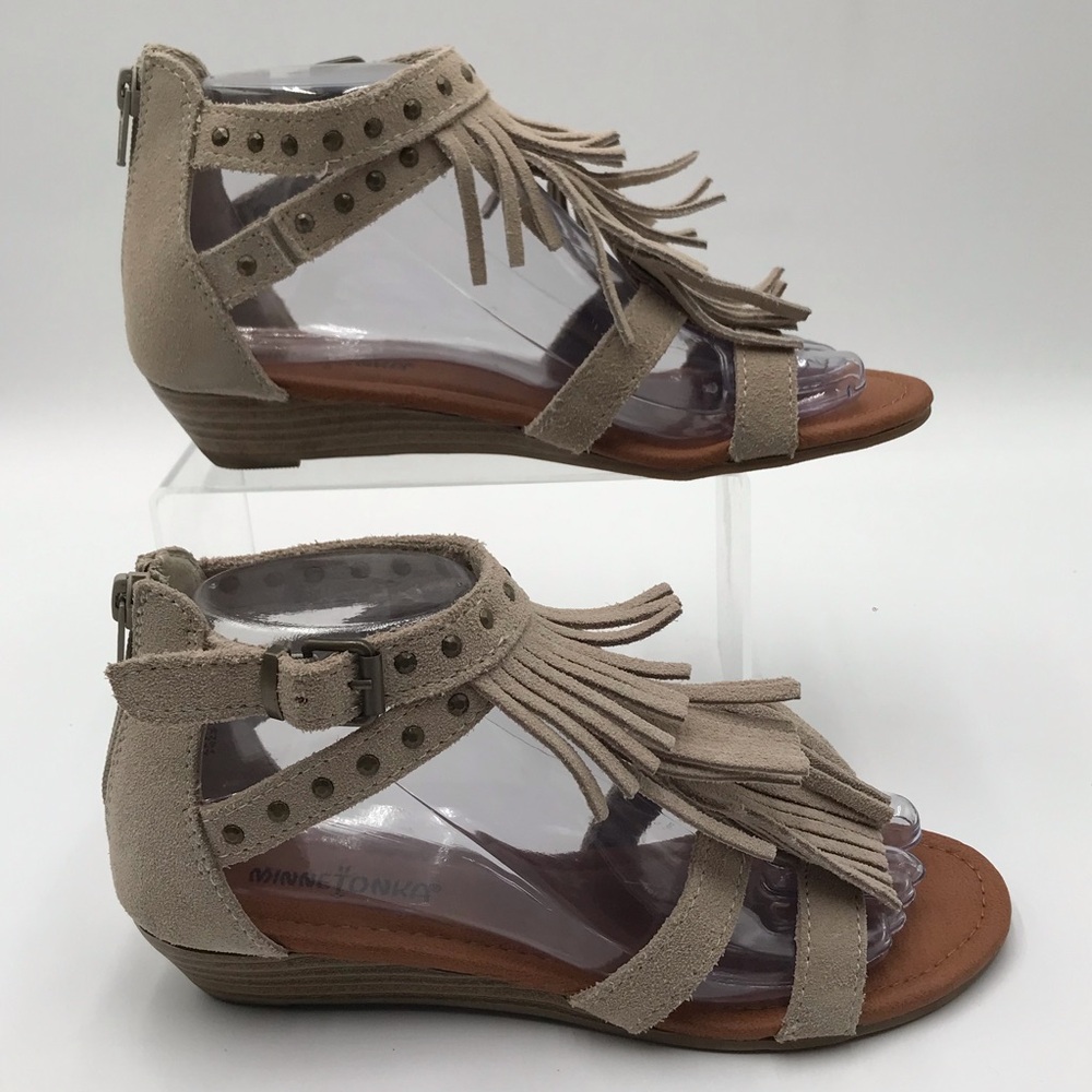 Women’s Minnetonka Suede Fringe Gladiator Sandals